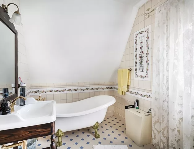 дом  в КП Загорье, 17 км от МКАД