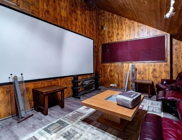 дом  в КП Шато Соверен, 16 км от МКАД