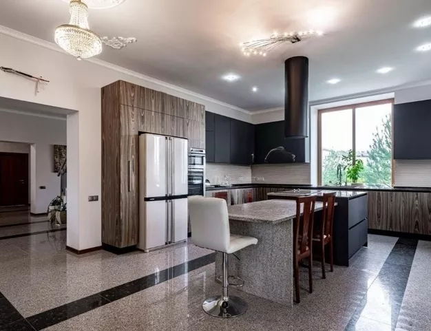 дом  в КП Шато Соверен, 16 км от МКАД