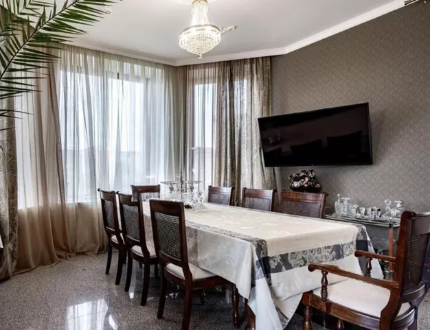 дом  в КП Шато Соверен, 16 км от МКАД