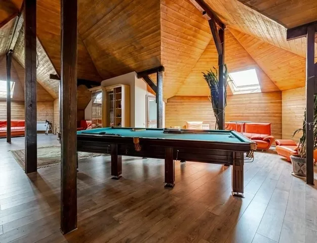 дом  в КП Шато Соверен, 16 км от МКАД