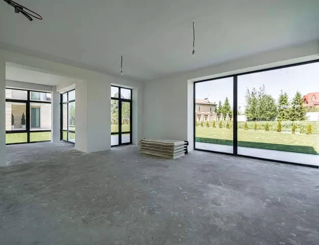 дом  в КП Маленькая Италия, 15 км от МКАД