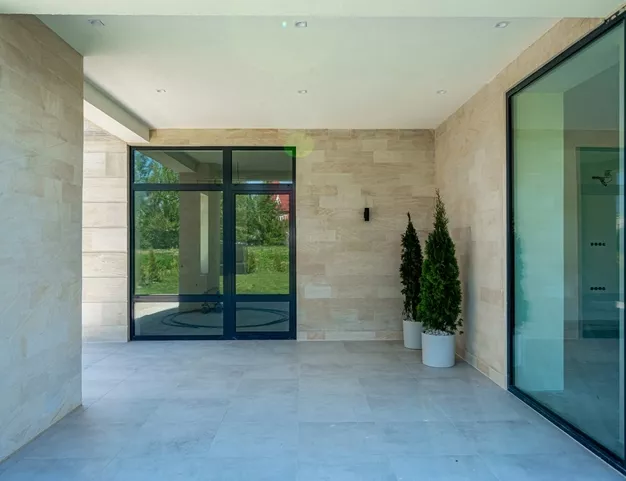 дом  в КП Маленькая Италия, 15 км от МКАД