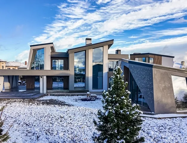 дом  в КП Миллениум Парк, 19 км от МКАД