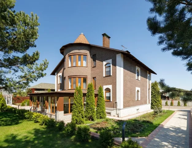 дом  в КП Петрово-Дальнее, 16 км от МКАД