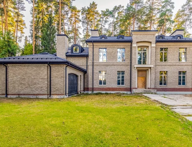 дом  в КП Жуковка-2, 8 км от МКАД