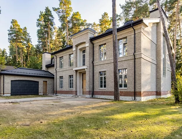 дом  в КП Жуковка-2, 8 км от МКАД