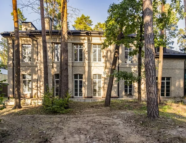 дом  в КП Жуковка-2, 8 км от МКАД