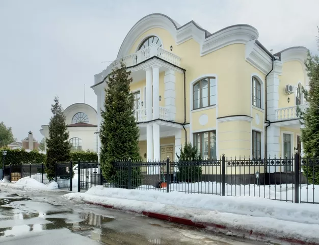 дом  в КП Новахово, 14 км от МКАД