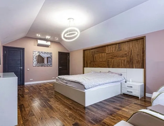 дом  в КП Новорижский, 19 км от МКАД