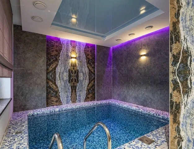 дом  в КП Новорижский, 19 км от МКАД