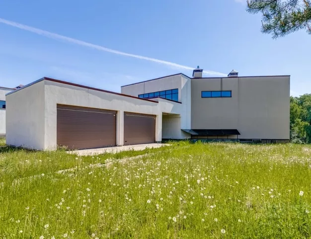 дом  в КП Березки, 17 км от МКАД