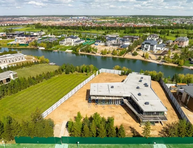 дом  в КП Агаларов Эстейт, 23 км от МКАД