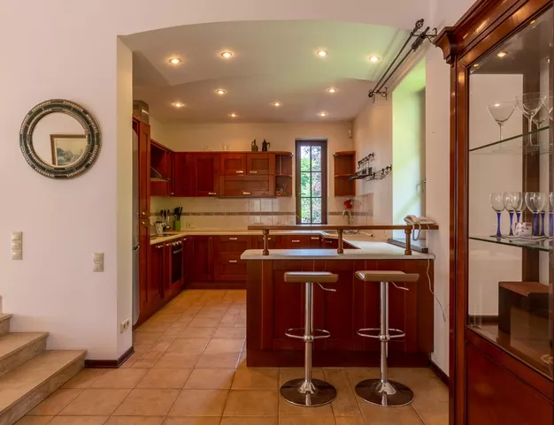 дом  в КП Калчуга, 12 км от МКАД