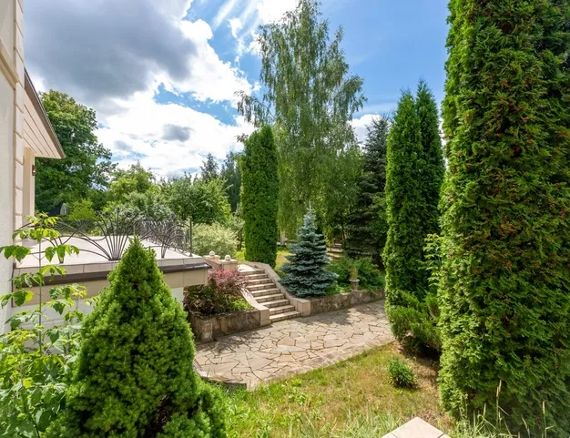 дом  в КП Калчуга, 12 км от МКАД