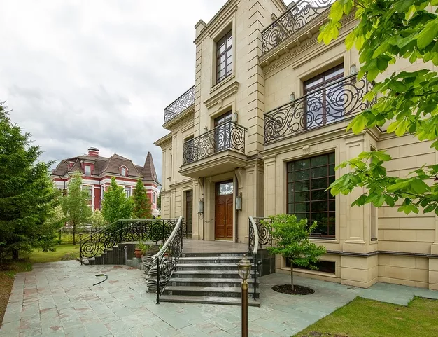 дом  в КП Ричмонд, 24 км от МКАД