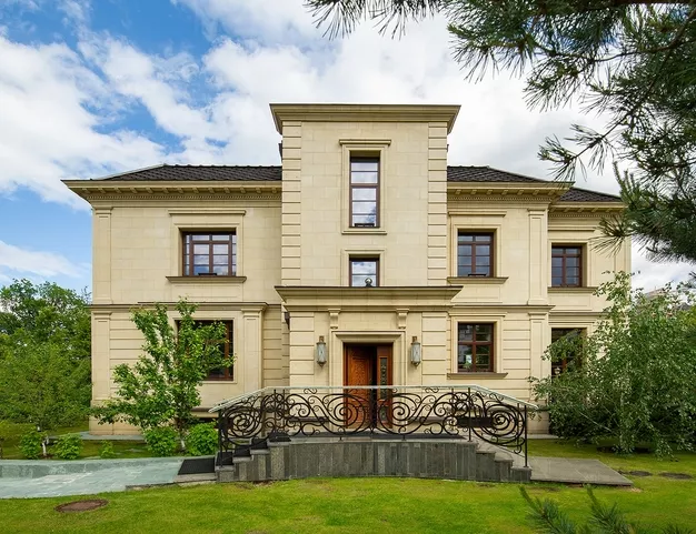 дом  в КП Ричмонд, 24 км от МКАД