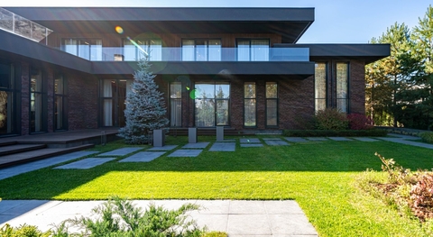 Ренессанс Парк, 19 от МКАД