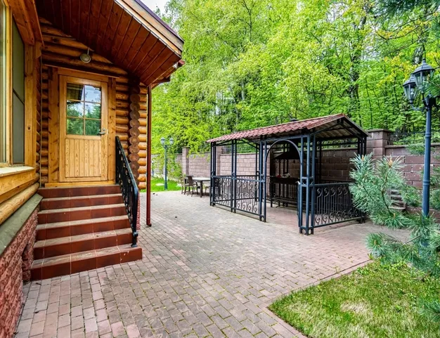 участок  в КП Горки-8, 16 км от МКАД