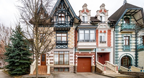 Довиль, 11 от МКАД