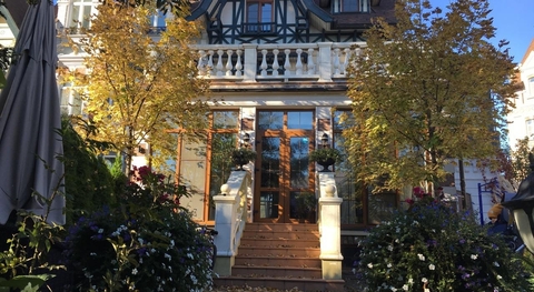 Довиль, 11 от МКАД