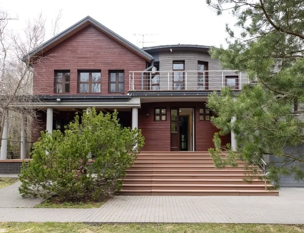 дом  в КП КИЗ «ЛАЙКОВО-2», 16 км от МКАД