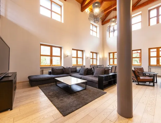 дом  в КП КИЗ «ЛАЙКОВО-2», 16 км от МКАД