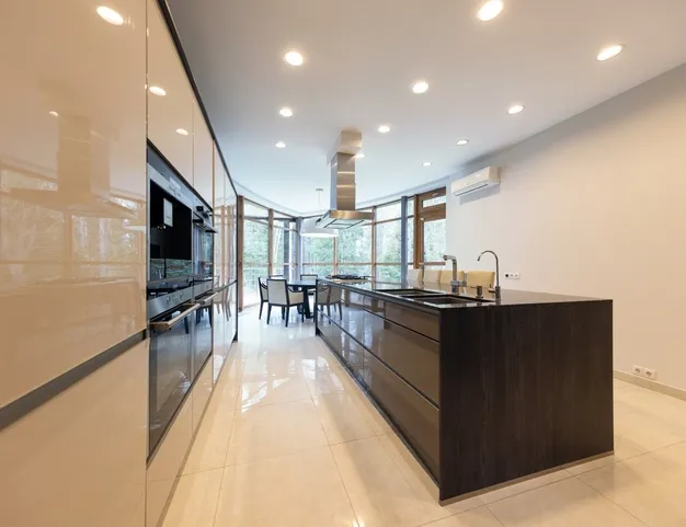 дом  в КП КИЗ «ЛАЙКОВО-2», 16 км от МКАД