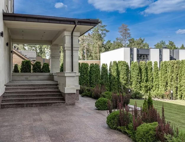 дом  в КП Ново-Успенский, 21 км от МКАД