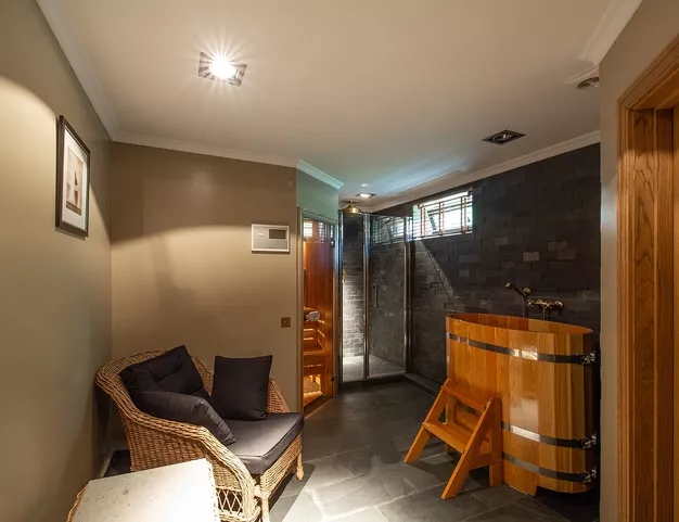 дом  в КП Новь, 6 км от МКАД