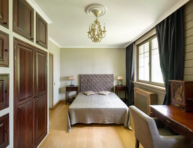 дом  в КП Новь, 6 км от МКАД