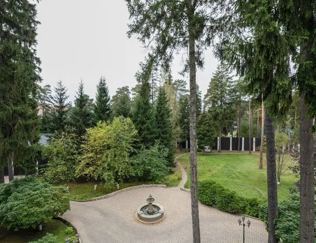 дом  в КП Грибово, 12 км от МКАД