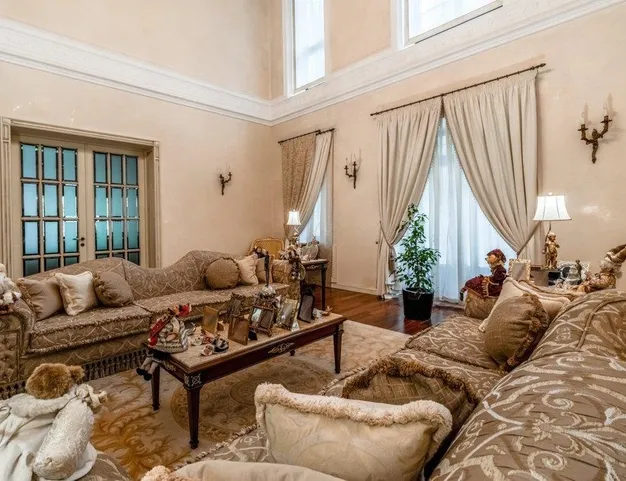 дом  в КП Грибово, 12 км от МКАД