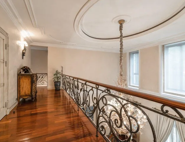 дом  в КП Грибово, 12 км от МКАД