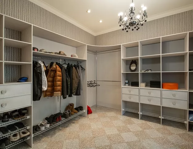 дом  в КП Романово-4, 15 км от МКАД