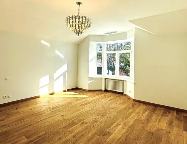 дом  в КП Усово-8, 11 км от МКАД