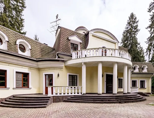 дом  в КП Шервуд, 20 км от МКАД