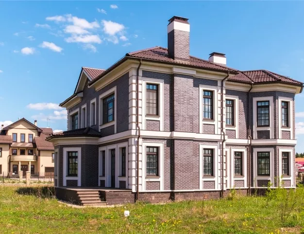 дом  в КП Монтевиль, 23 км от МКАД