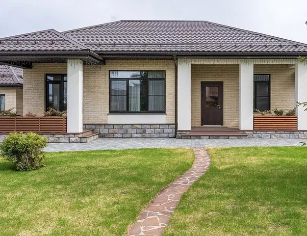 дом  в КП Новорижский, 19 км от МКАД