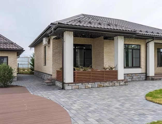 дом  в КП Новорижский, 19 км от МКАД