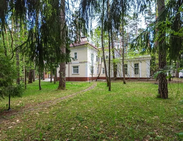 дом  в КП Сосны-1, 25 км от МКАД