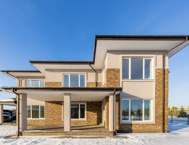 дом  в КП Новорижский, 19 км от МКАД