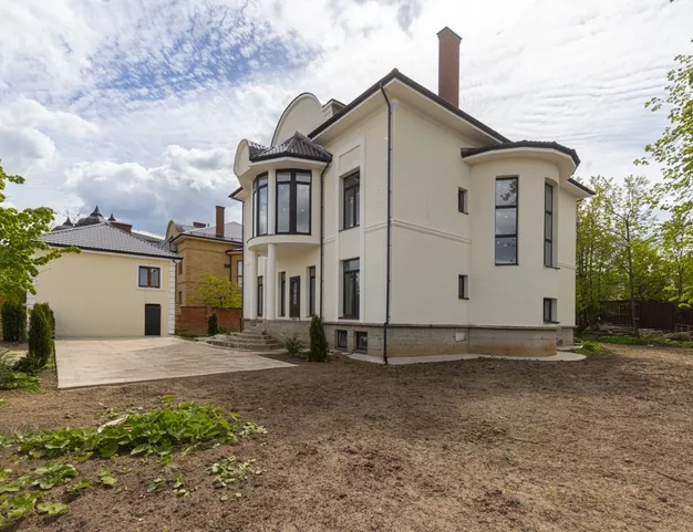 дом  в КП Президент, 8 км от МКАД