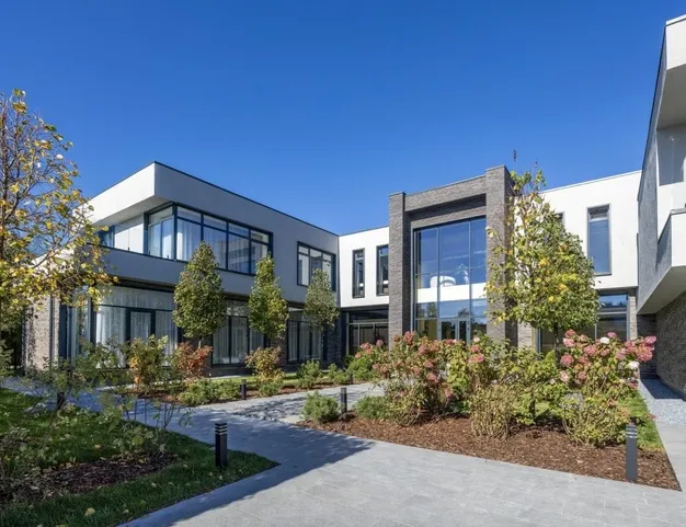 дом  в КП Ренессанс Парк, 19 км от МКАД