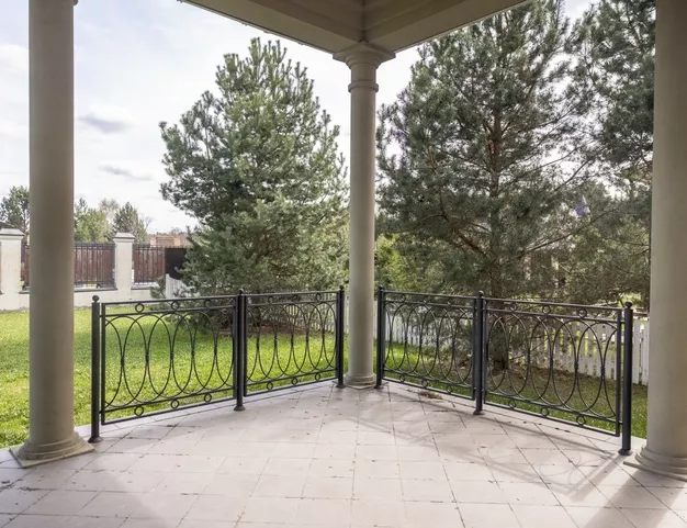 дом  в КП Онегино, 25 км от МКАД