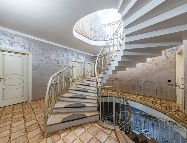 дом  в КП Лесной Простор, 19 км от МКАД