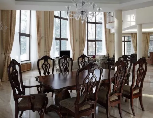 дом  в КП Резиденции Бенилюкс, 19 км от МКАД