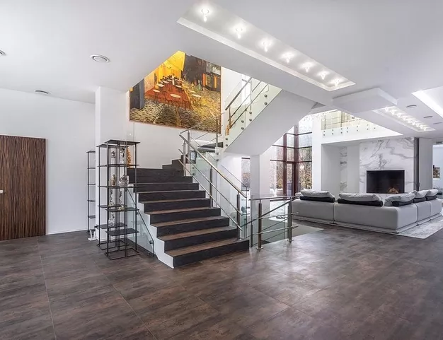 дом  в КП 10 ярдов, 7 км от МКАД