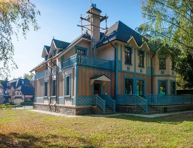 дом  в КП Трувиль, 18 км от МКАД