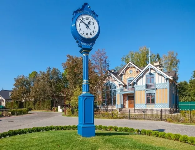 дом  в КП Трувиль, 18 км от МКАД